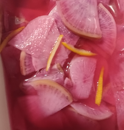 赤大根(レディーサラダ)の甘酢漬け☆