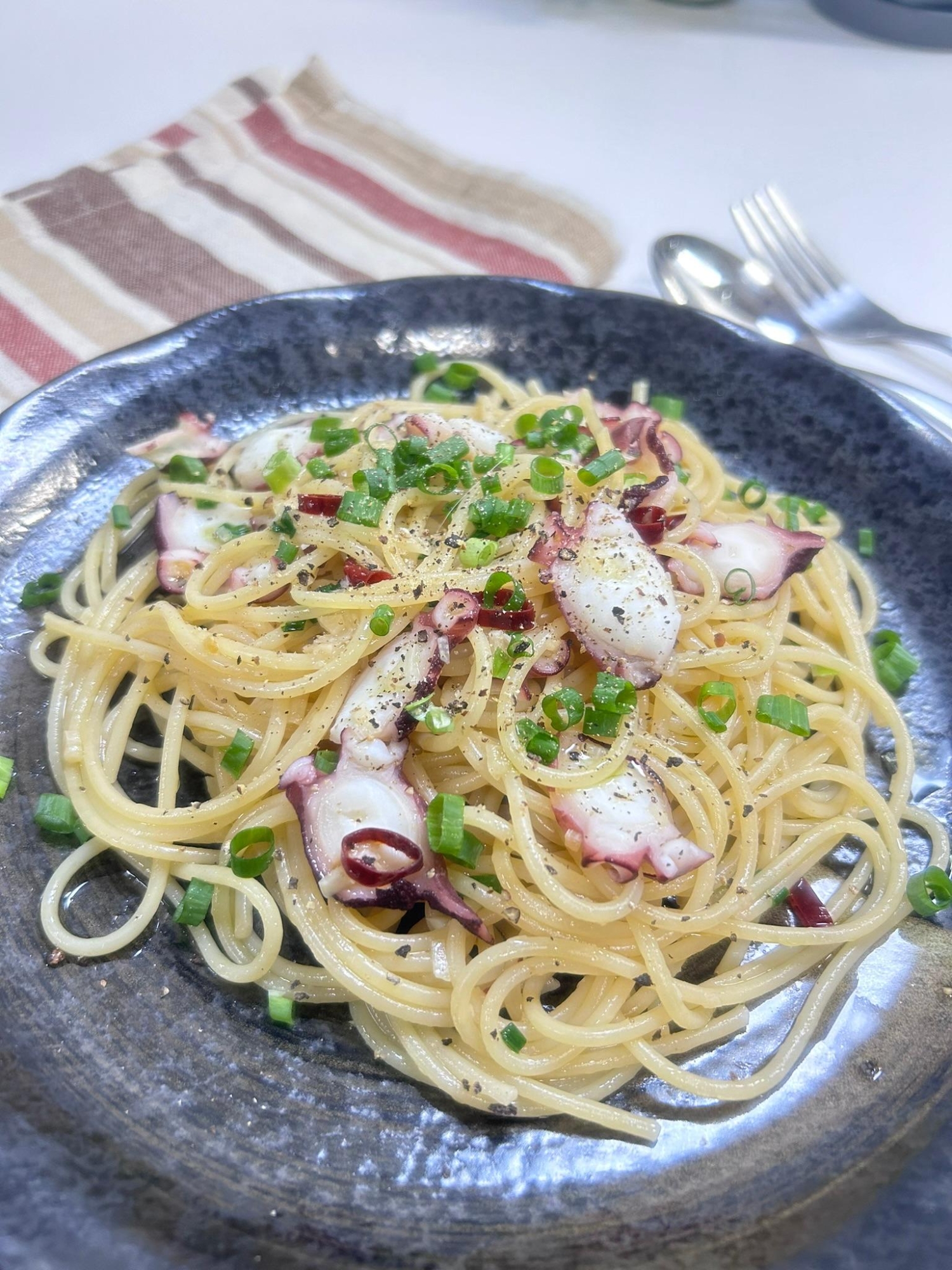 洋麺屋五右衛門風　タコのペペロンチーノ