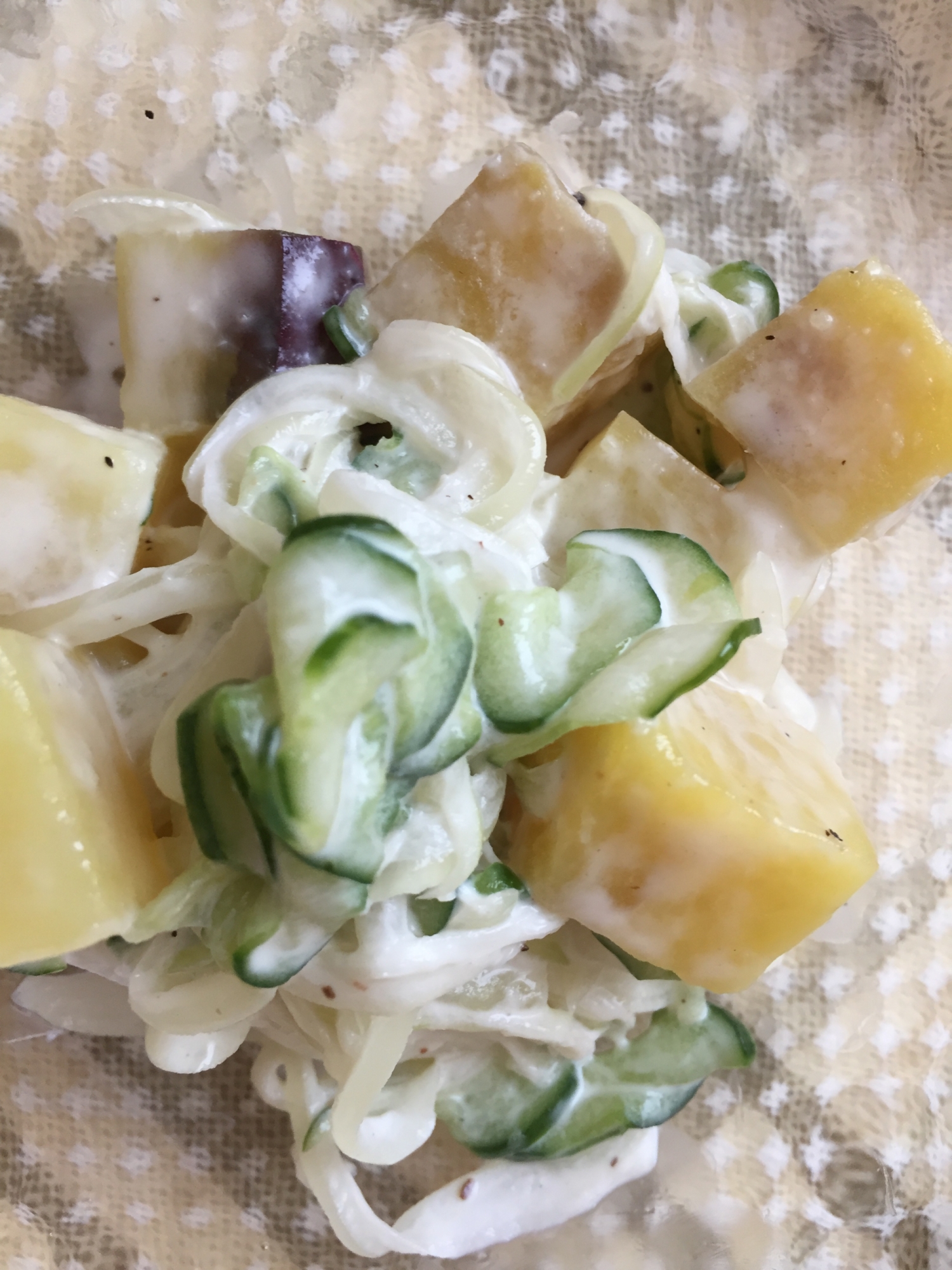 さつまいもと大根ときゅうりのマヨサラダ