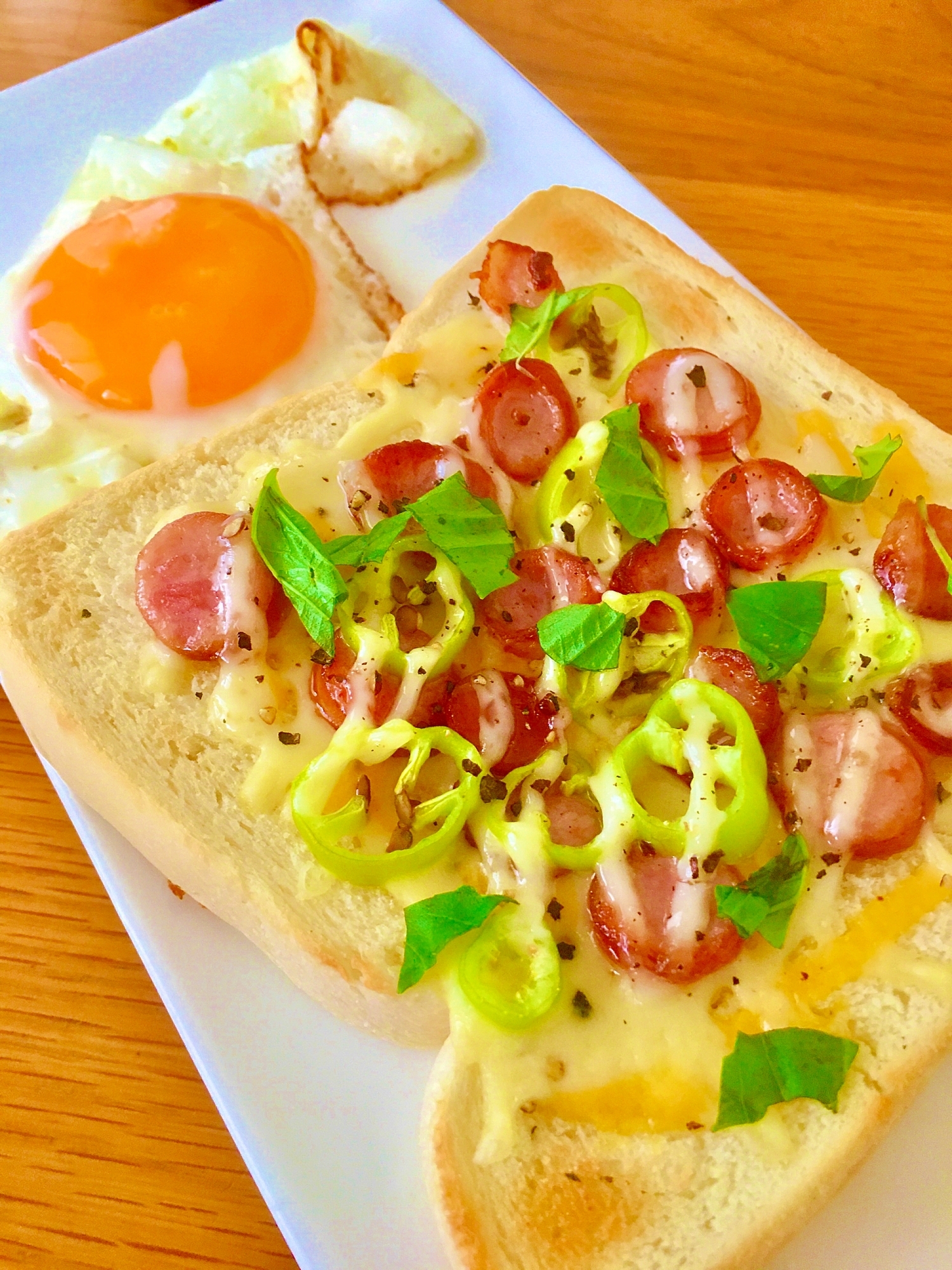 ライムホルンのピザトースト!