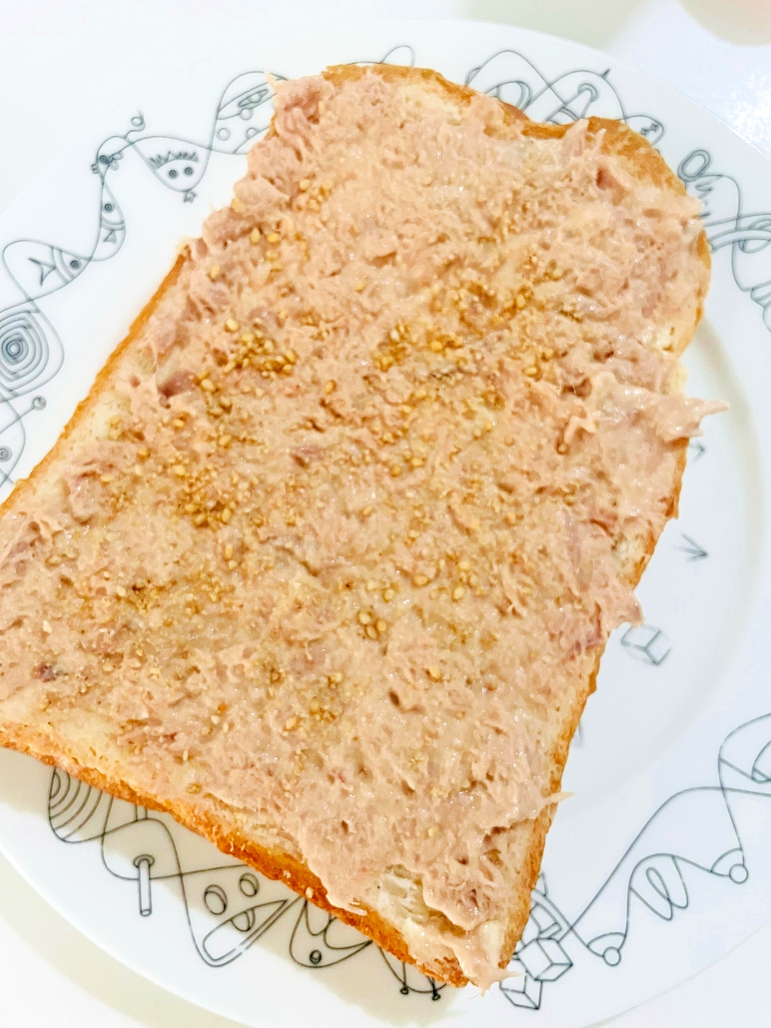 ツナ胡麻トースト