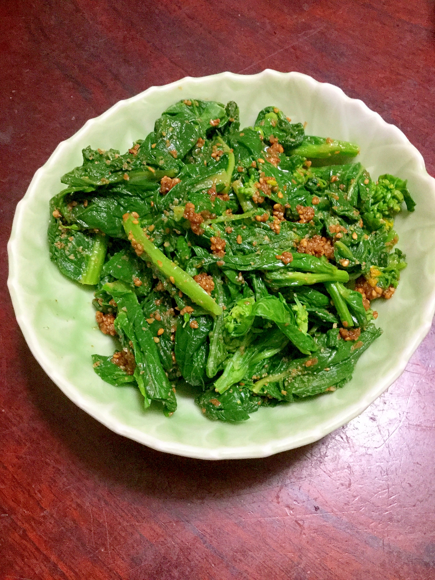 かき菜の麺つゆ胡麻和え。