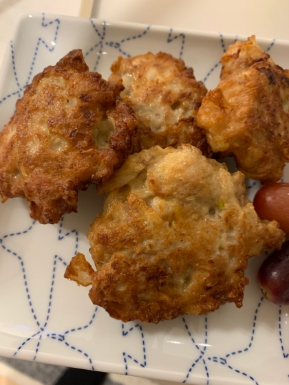 そのままで食べたかったので鶏がらスープの素とお醤油を足して作りました。コマ肉とは思えないくらいふわふわで美味しかったです。