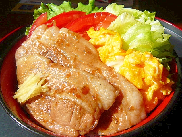 豚ばらの照り焼きdeロコモコ風どんぶり☆