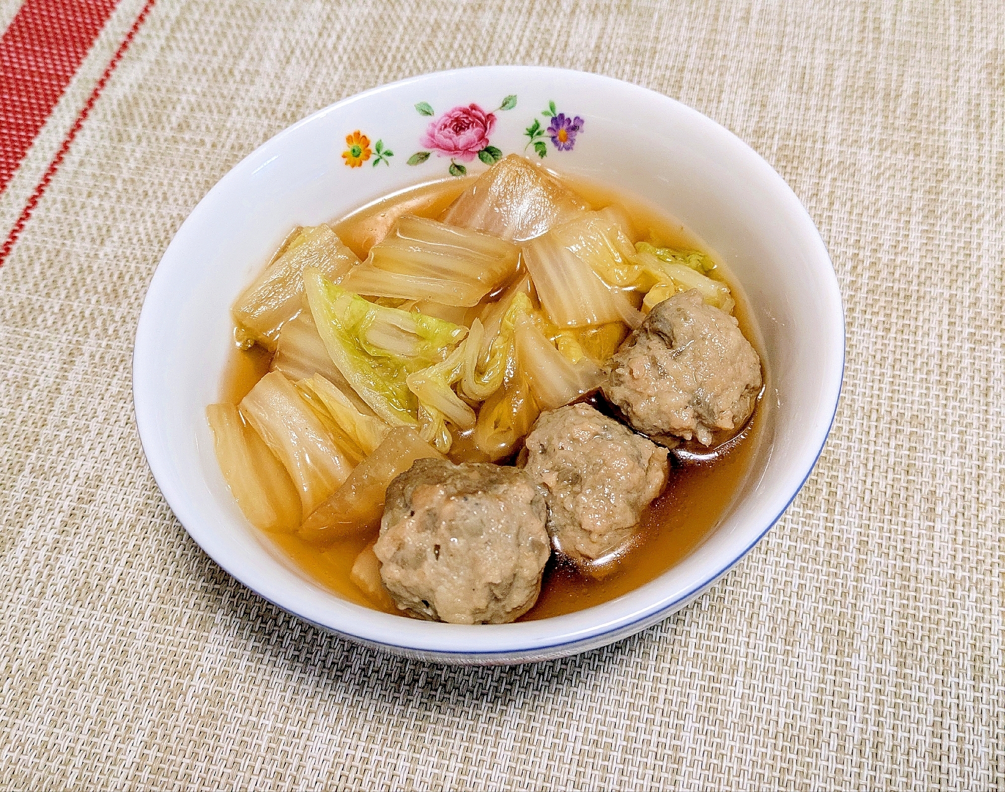 いわしつみれと白菜の煮物