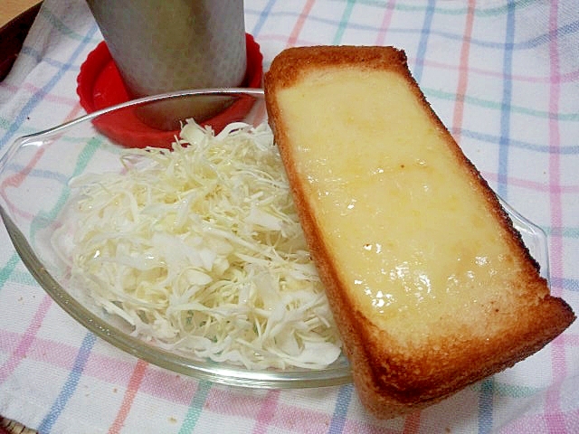 簡単☆シナモン香るチーズトースト