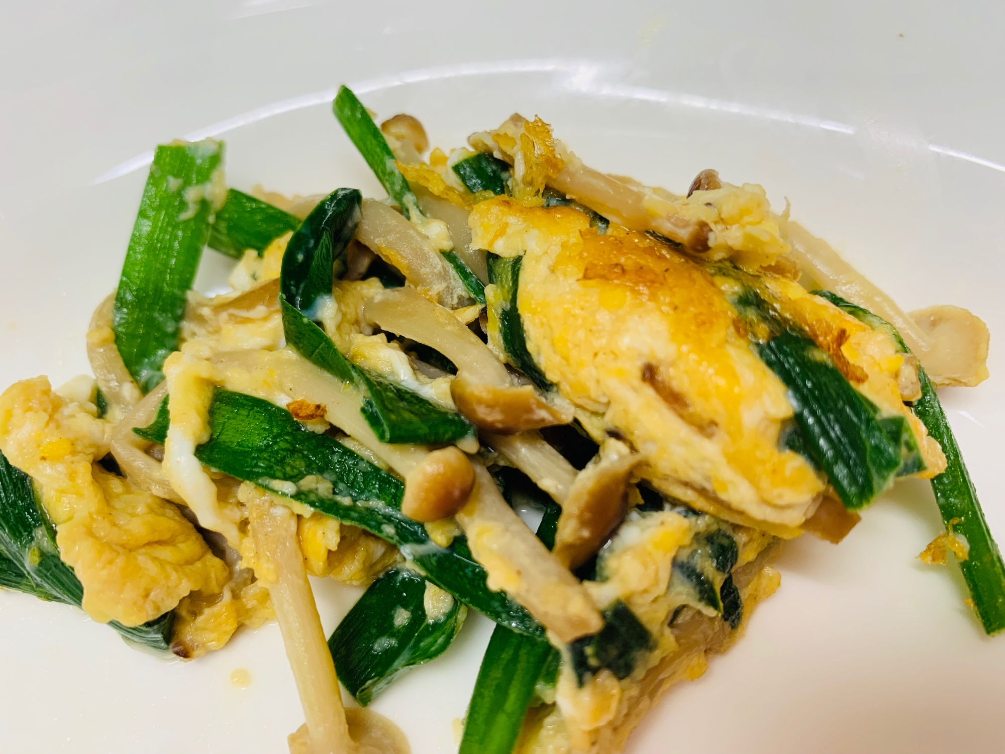 とらまき茸を使ったニラ玉風おかず