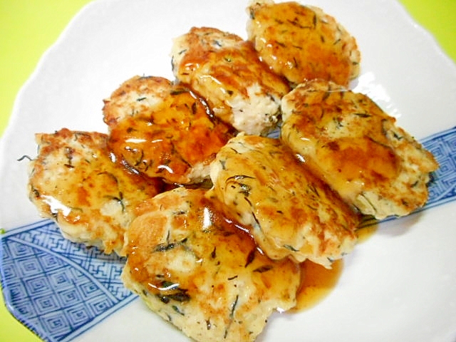 はんぺんとひじき入り鶏つくね レシピ 作り方 By Mint74 楽天レシピ