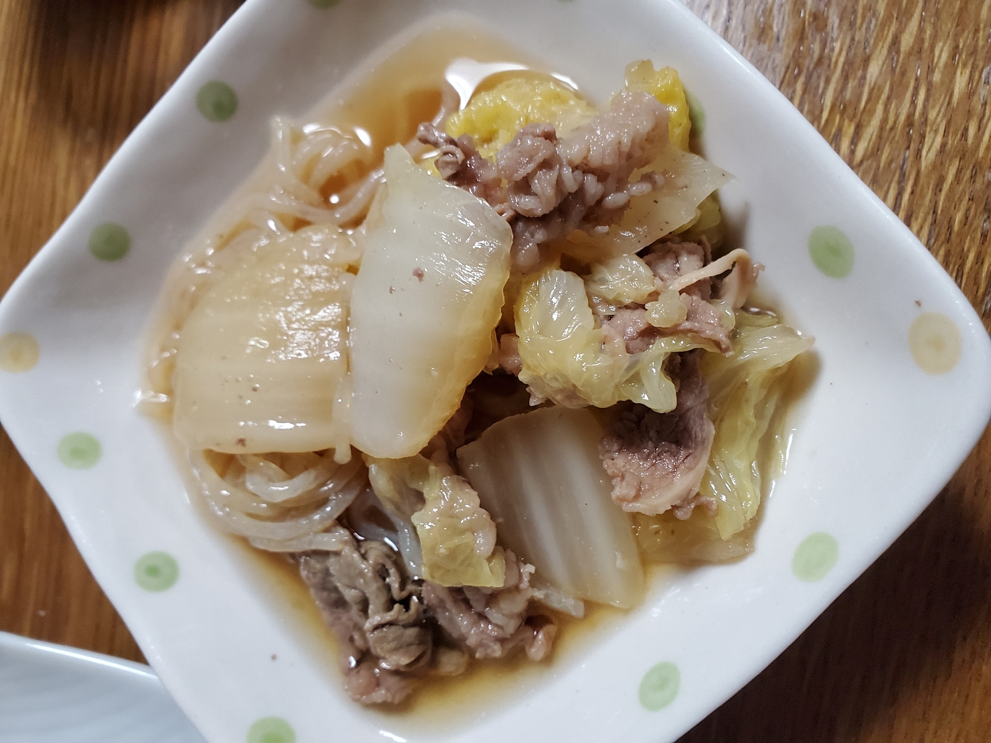 白菜と牛肉と糸こんにゃくの煮物