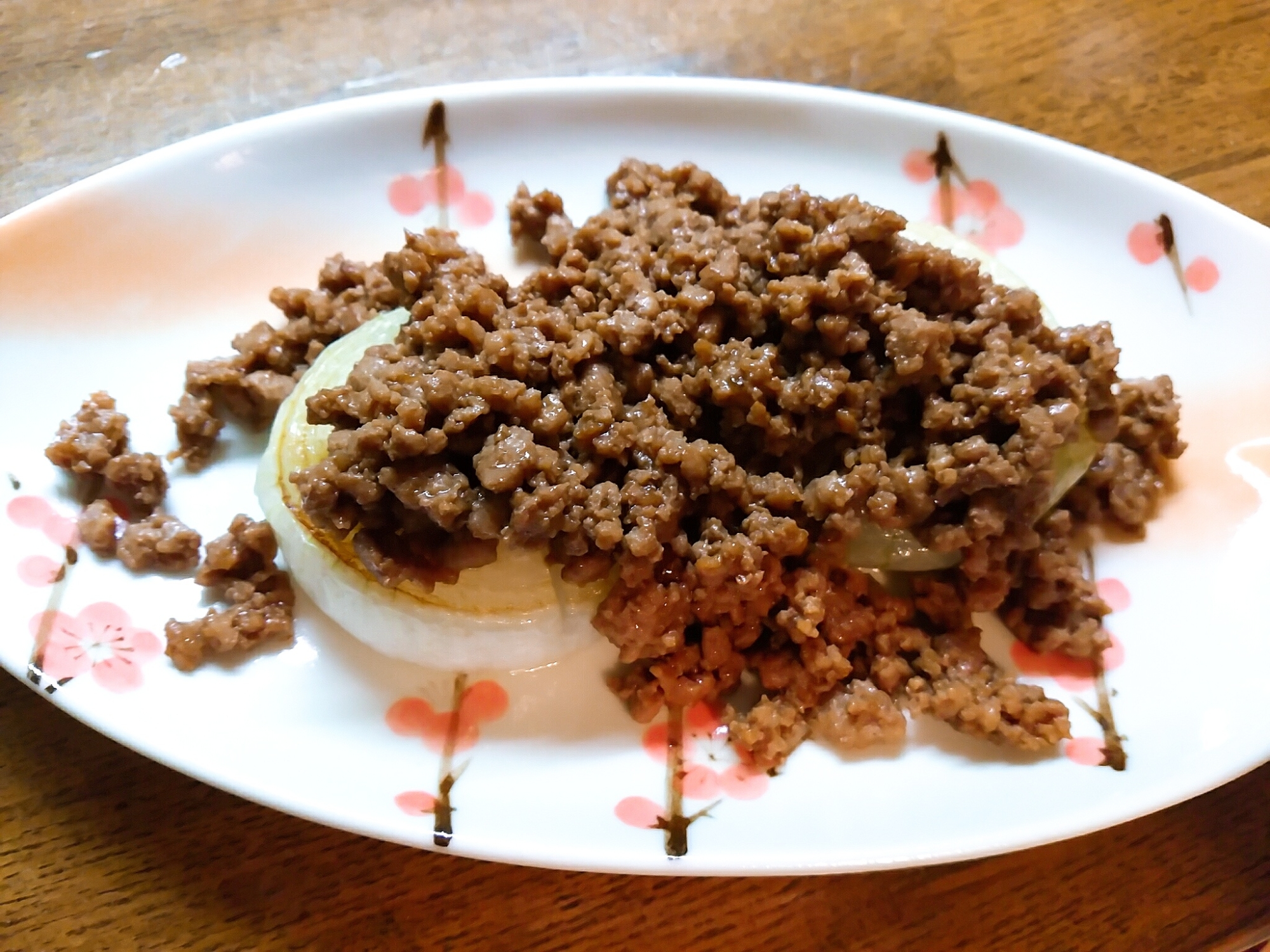 玉ねぎステーキ挽肉あんかけ