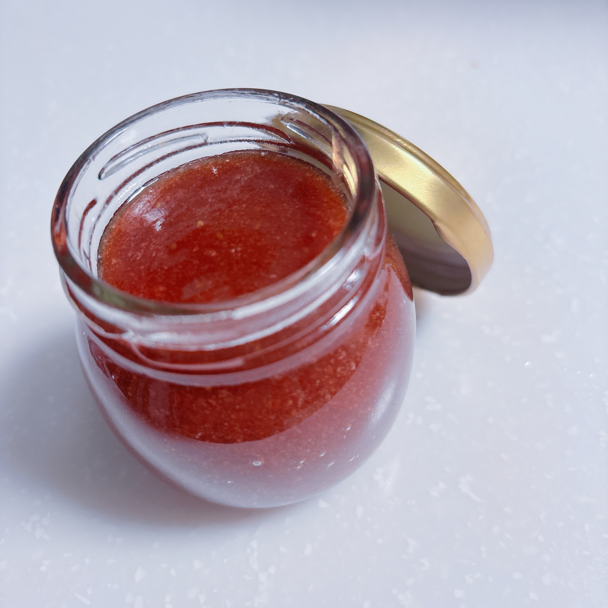 糖質を考えた ラカントSでいちごジャム