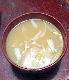 ヒラタケと豆腐のみそ汁【今日の一杯】