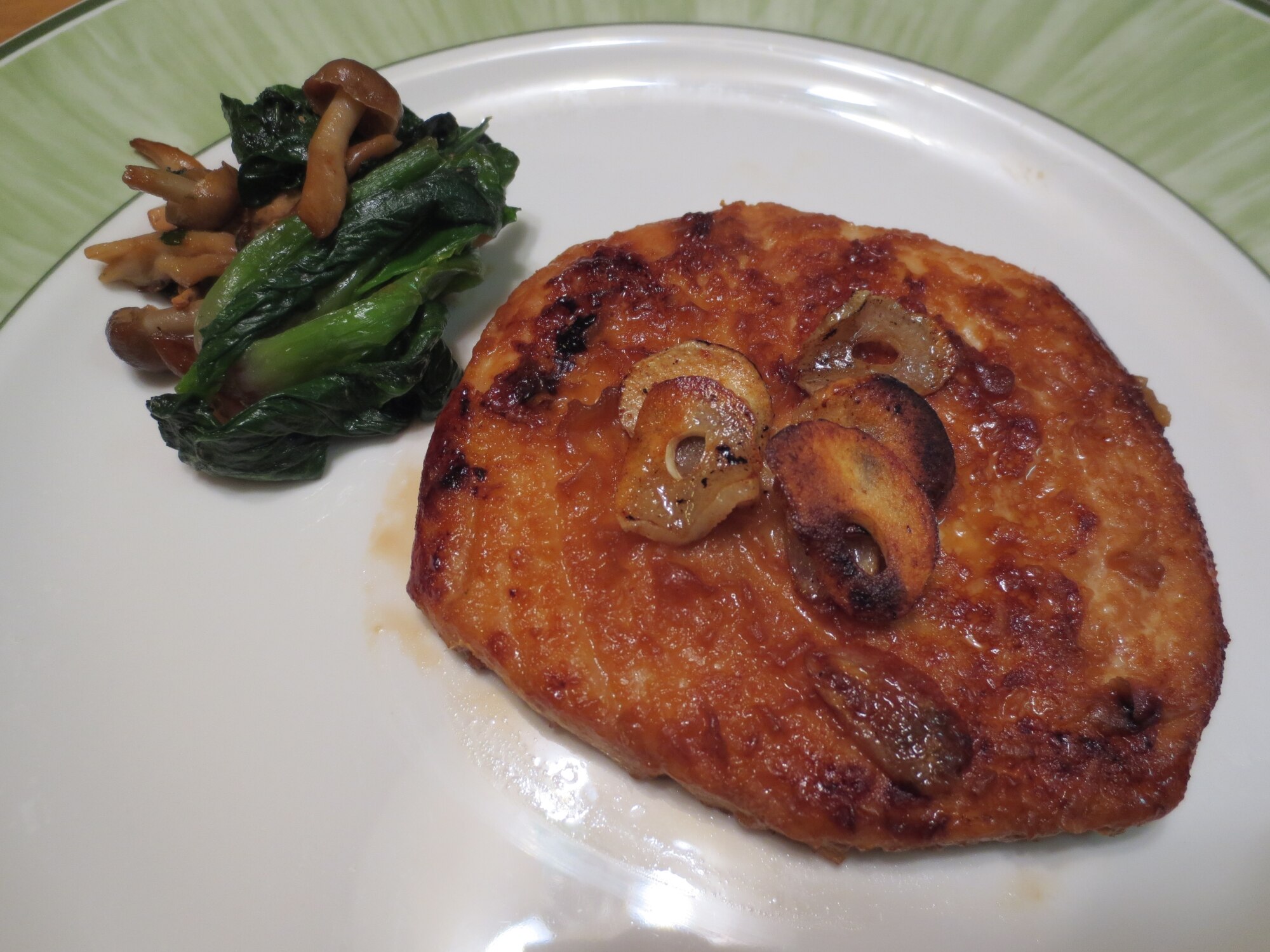 カジキマグロのソテー カリカリにんにく しょうゆ レシピ 作り方 By Thianhoom 楽天レシピ