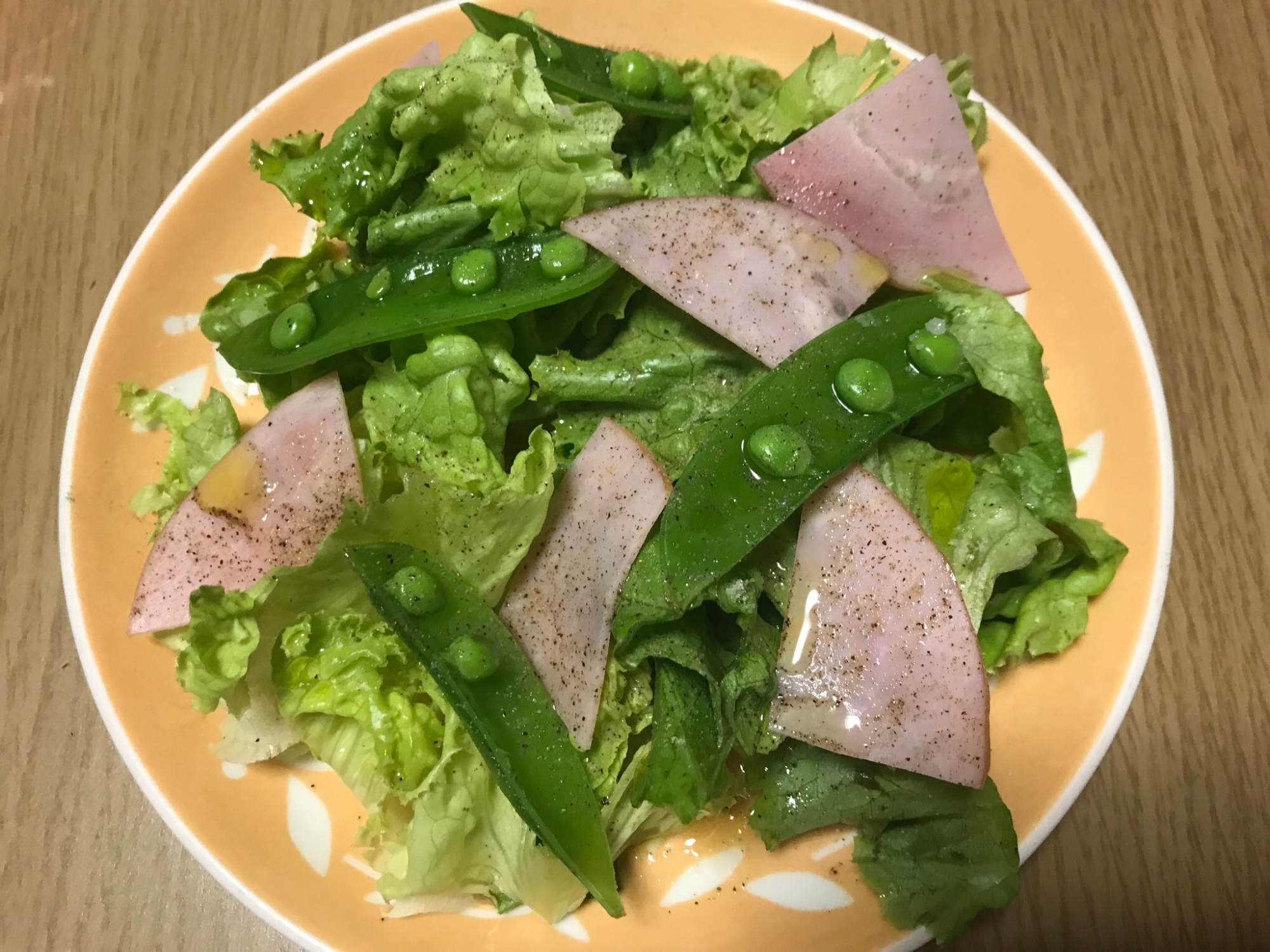 スナップえんどうとハムのサラダ