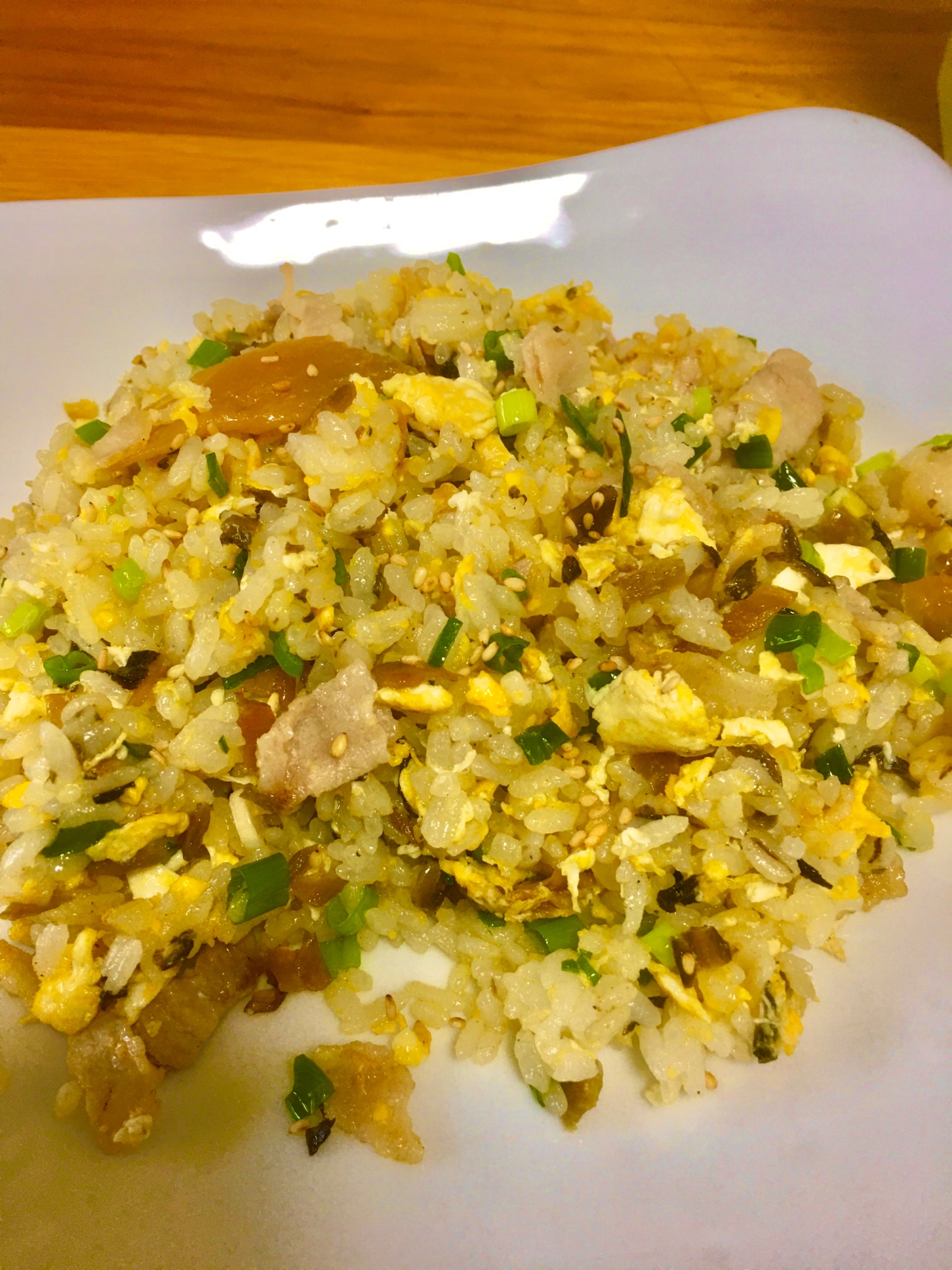 豚バラとザーサイ高菜のチャーハン!