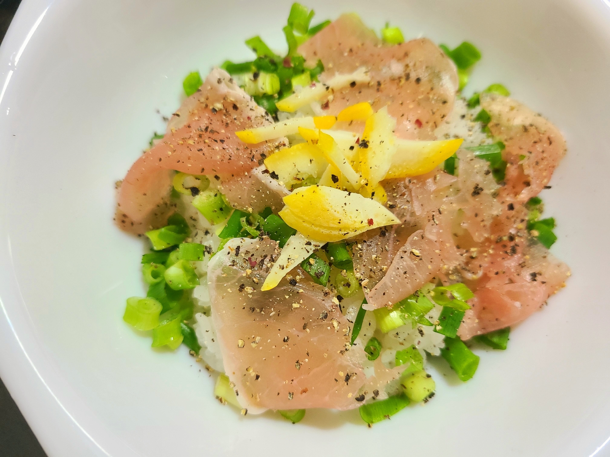 生ハム ご飯 レモン の香りを添えて レシピ 作り方 By L Park 楽天レシピ 生ハム ご飯 レモン の香りを添えて レシピ 作り方 By L Park 楽天レシピ