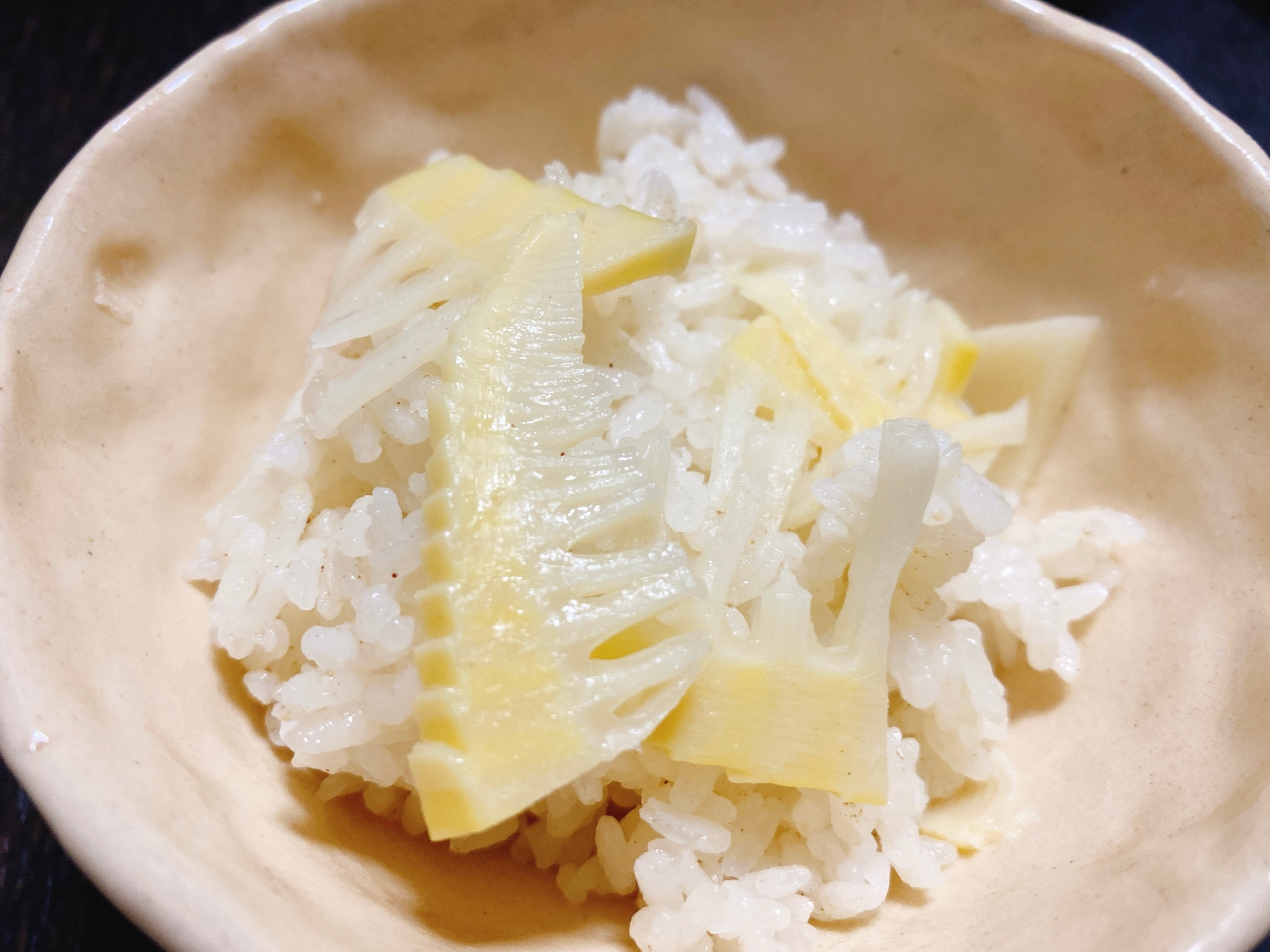 新鮮たけのこでシンプルな筍ご飯