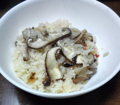 きのこの炊き込み
