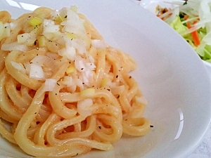 簡単☆カルボナーラ風明太子うどん