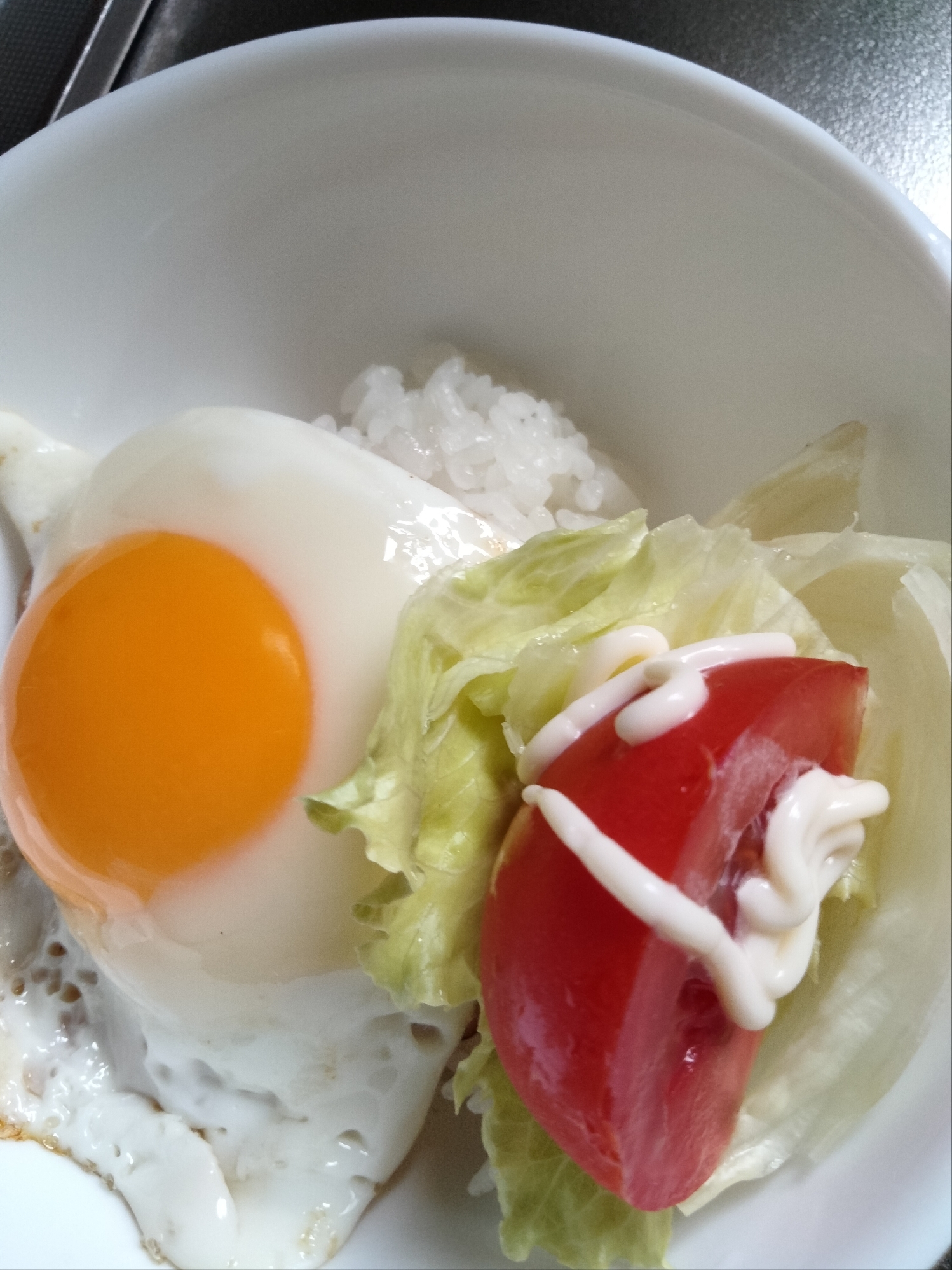 目玉焼きご飯!朝食に…