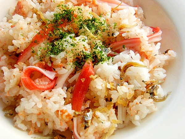 まな板なし お魚系チャーハン ジャコ たらこ他 レシピ 作り方 By ジョン リーバス 楽天レシピ