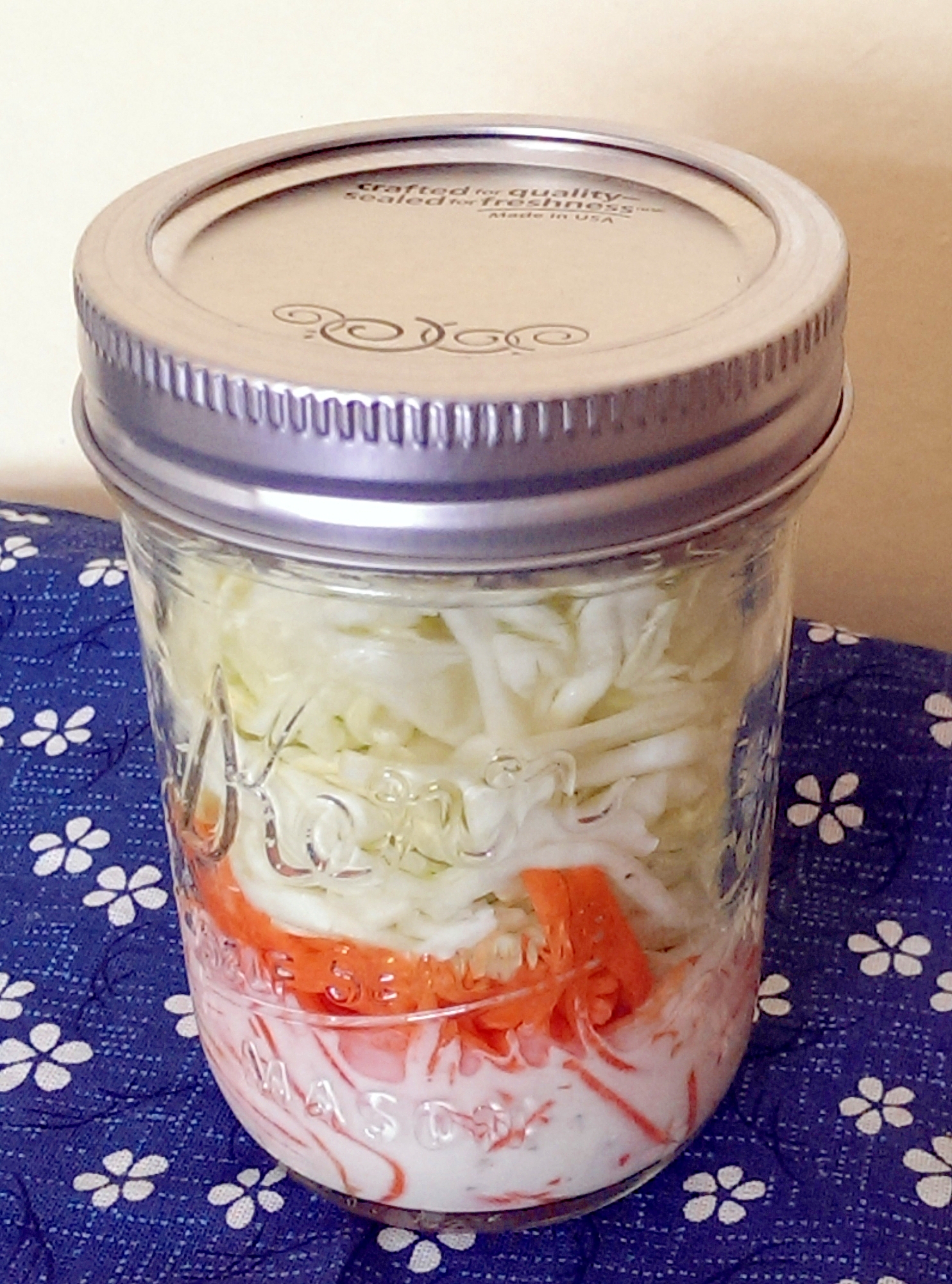 メイソンジャーでキャベツとにんじんのコールスロー レシピ 作り方 By けいちゃん088 楽天レシピ