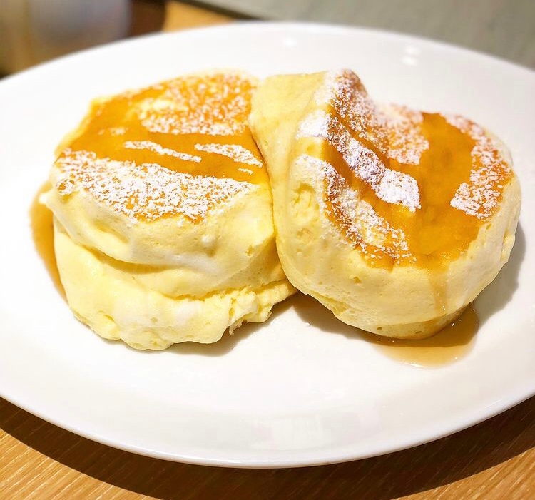 ふわしゅわ!スフレパンケーキ