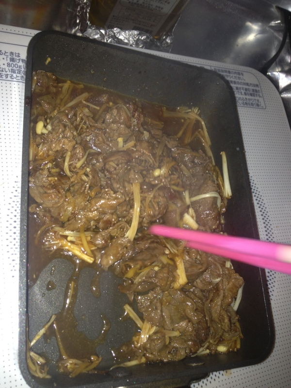 牛肉、エノキ炒め