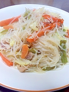 野菜たっぷり～蒸しビーフン