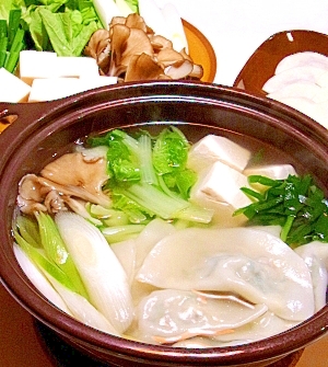 今日はお鍋にしよう 水ぎょうざ鍋 レシピ 作り方 By メリッコ 楽天レシピ 今日はお鍋にしよう 水ぎょうざ鍋 レシピ 作り方 By メリッコ 楽天レシピ