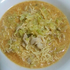 チャルメラあんかけラーメンで☆ピリ辛とろキャベ麺