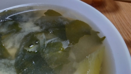 カツオの中骨の出汁から作るスープ