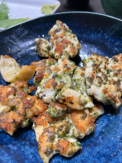 子供が喜ぶ♡鶏胸肉のノリ塩焼き