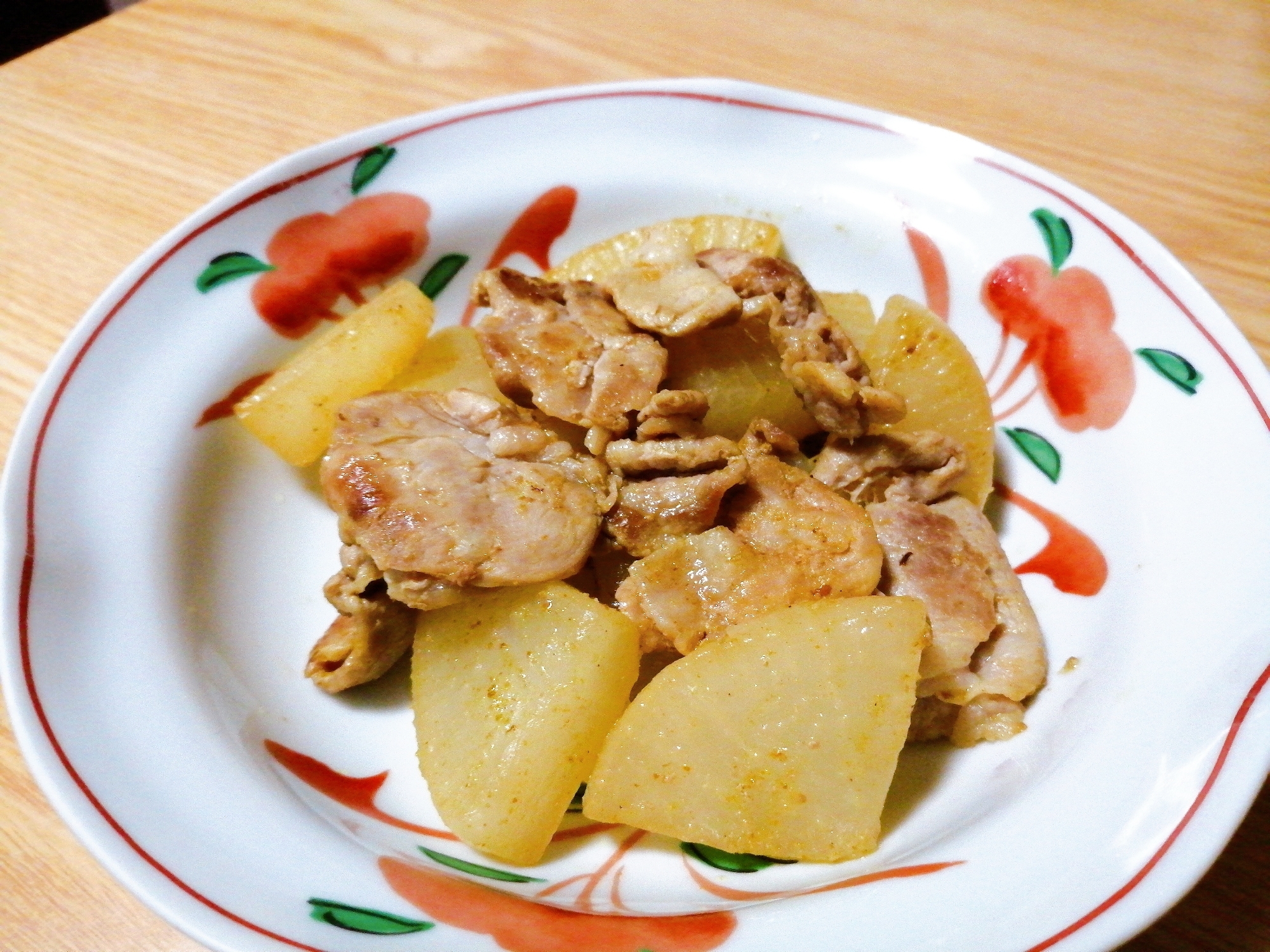 豚肉と大根のカレー風味炒め