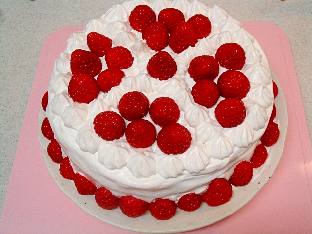 カスタードと苺のケーキ レシピ 作り方 By ねあっっ 楽天レシピ