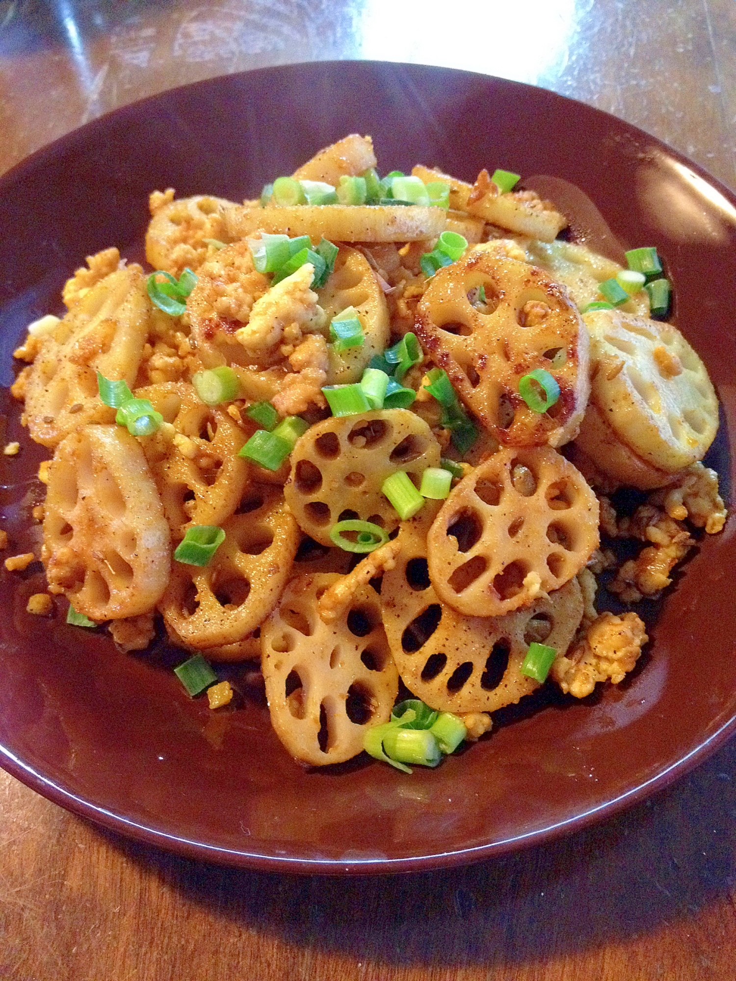 レンコンと鶏ミンチのスパイシー炒め