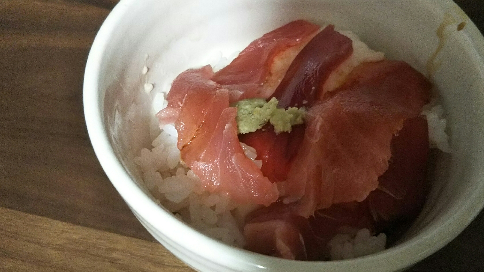 マグロとろろ丼