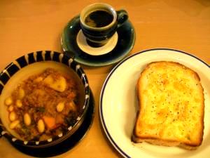 カフェ気分♪圧力鍋で挽き肉たっぷりミネストローネ