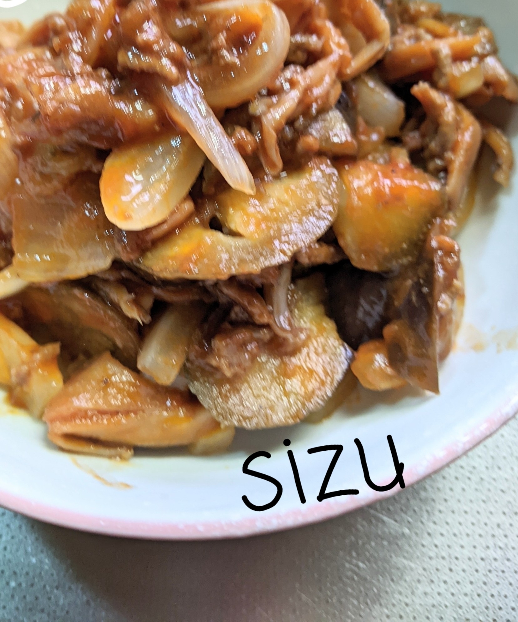なすと玉ねぎのケチャップ炒め