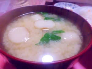 ほうれん草と麩の味噌汁