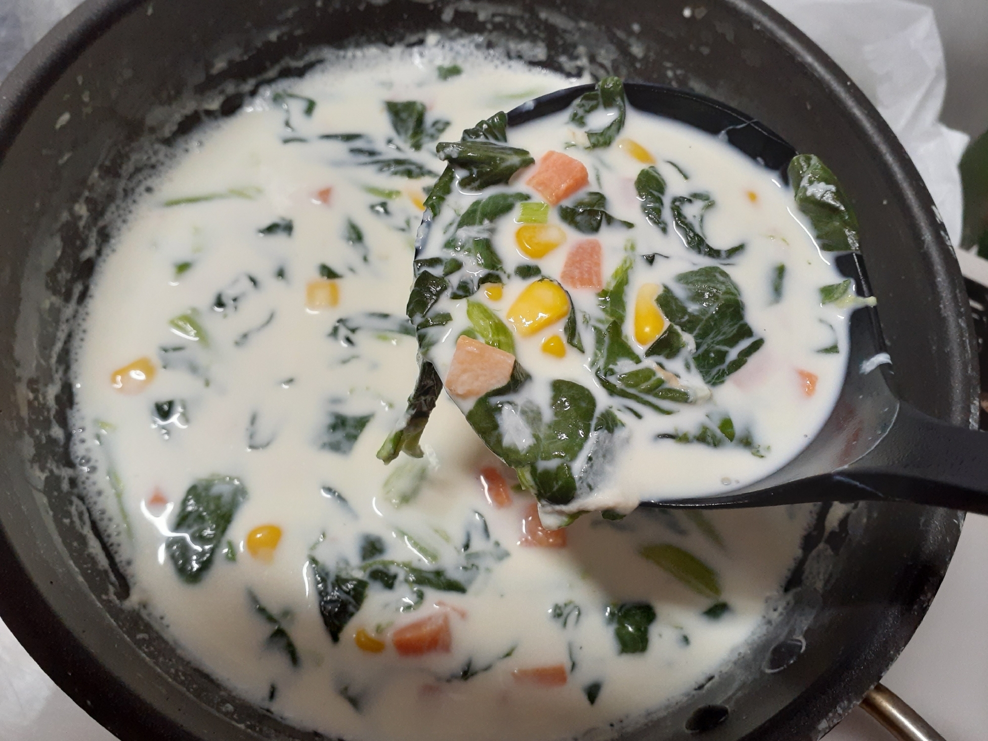 ミックスベジタブルで簡単！野菜たっぷり牛乳スープ！