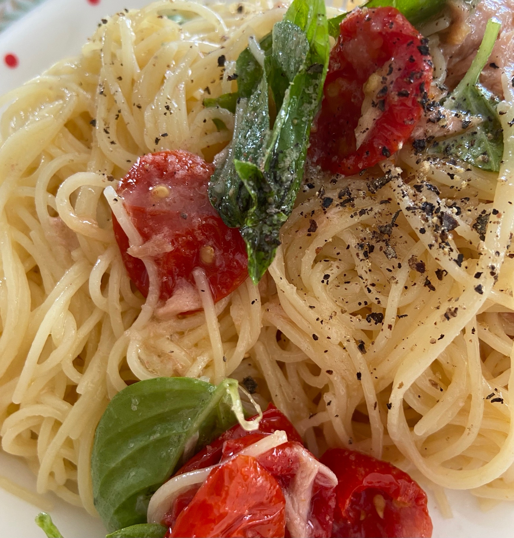 ドライトマトの冷製パスタ
