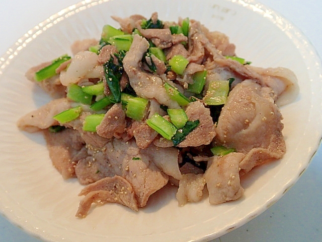 味玉で　豚肉と小松菜のソテー♬