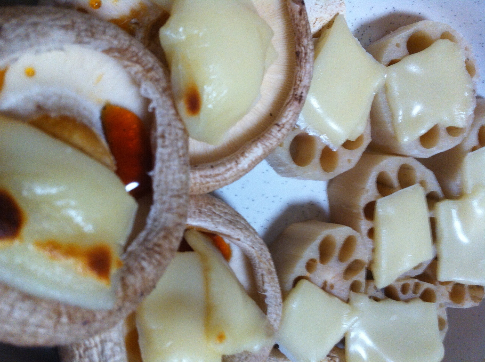 レンコンと椎茸のチーズ焼き
