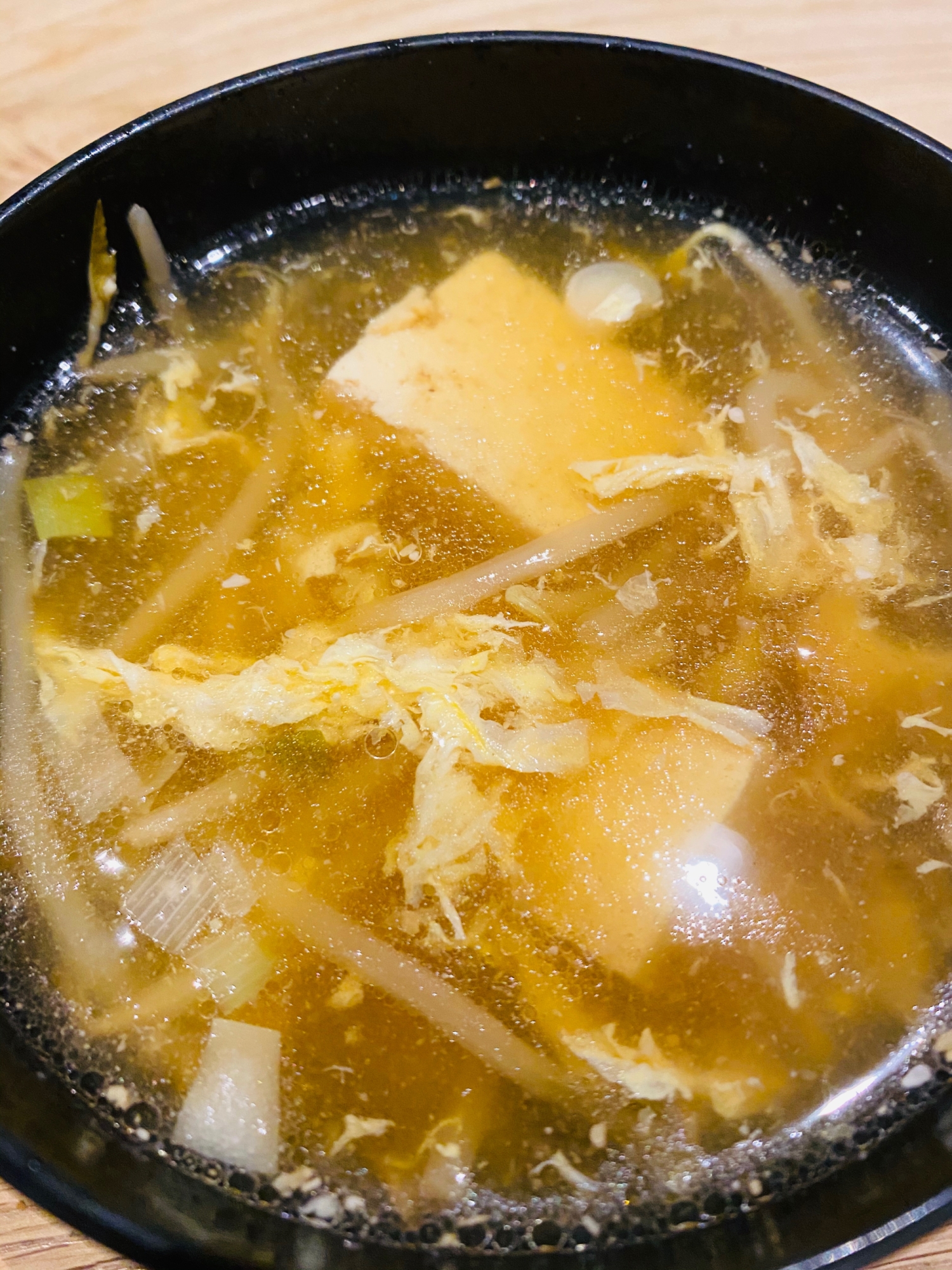 もやしと絹ごし豆腐の酢醤油スープ