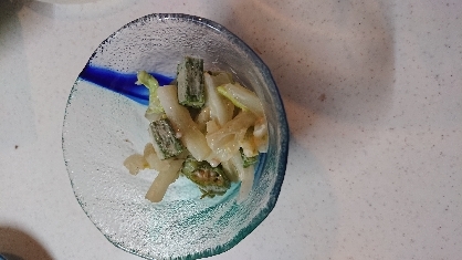 ☆白菜とオクラのショウガが香るマヨホットサラダ☆