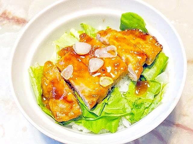 にんにくがっつり!豚ロースのスタミナトンテキ丼♪
