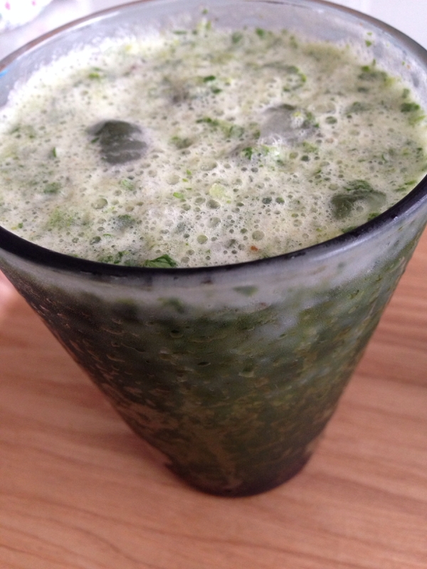 鉄分補給のグリーンスムージー レシピ 作り方 By はこよいこ 楽天レシピ