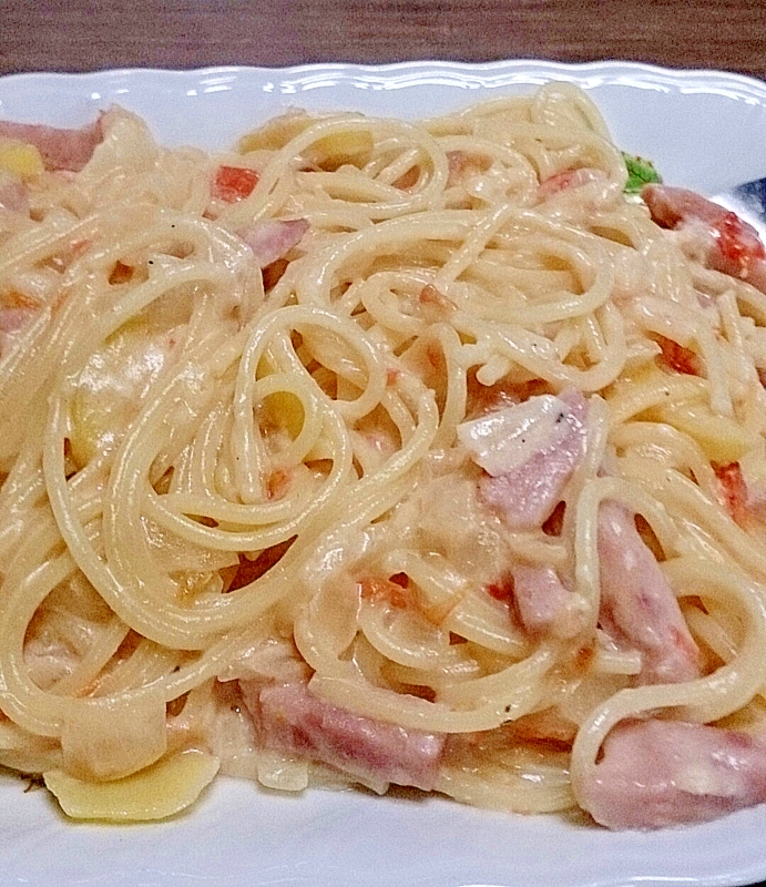 トマトとポテトのクリームパスタ