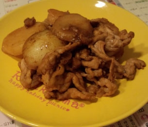気分はバーベキュー じゃがいもと豚こまの焼肉風炒め